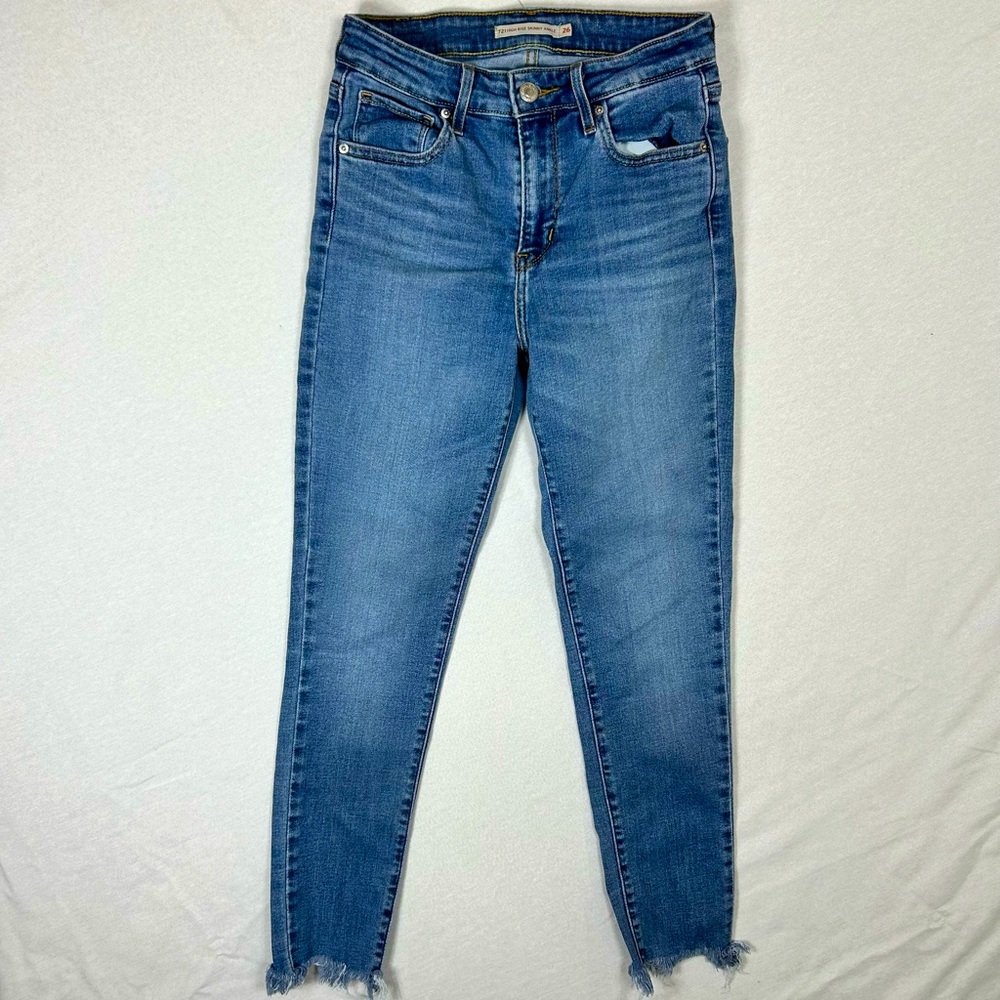 Women’s Levi’s 721 Jeans High Rise Skinny Rough Hem size 26